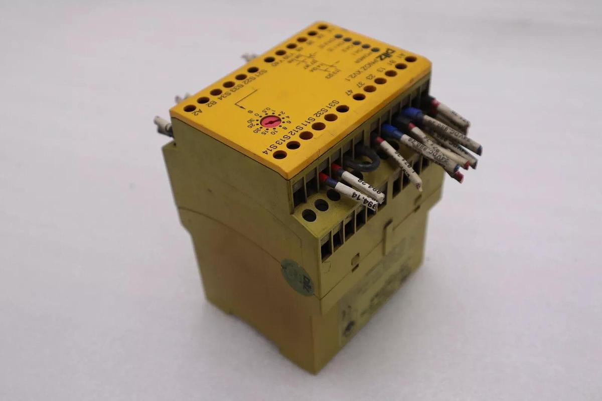 Used PILZ PNOZ XV2.1 SAFETY CONTROL RELAY STOCK 3419-D
