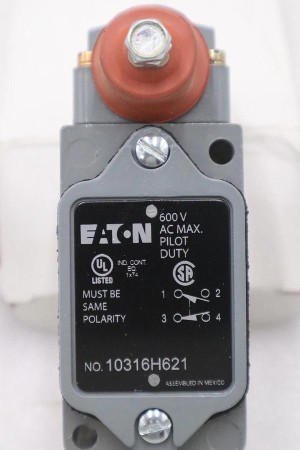Used NEW OPEN BOX EATON CUTLER-HAMMER 10316H621 LIMIT SWITCH SERIES C STK K-3964CC