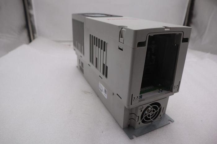 Allen Bradley 20G11ND014AA0NNNNN PowerFlex 755 AC Drive 480V 14A 10HP #4422
