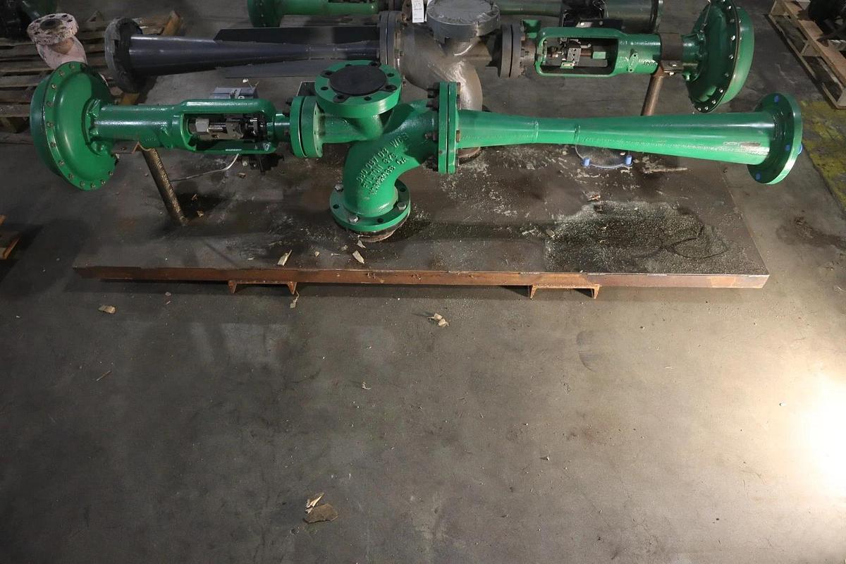 Refurbished Fisher Control Valve Fulton Boiler Steam Valve With Pneumatic Actuator