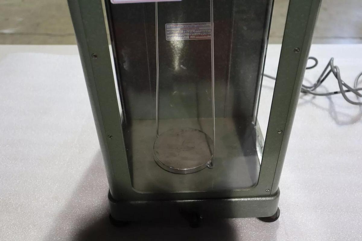 Used Mettler Instrument B5H26 Precision Scale 200g STOCK 2053