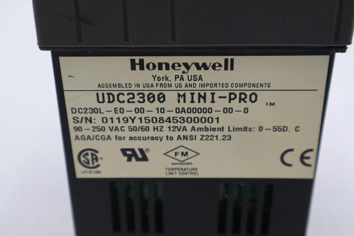 Used HONEYWELL DC230L-E0-00-10-0A00000-00-0 TEMPERATURE CONTROLLER STOCK K-384-D