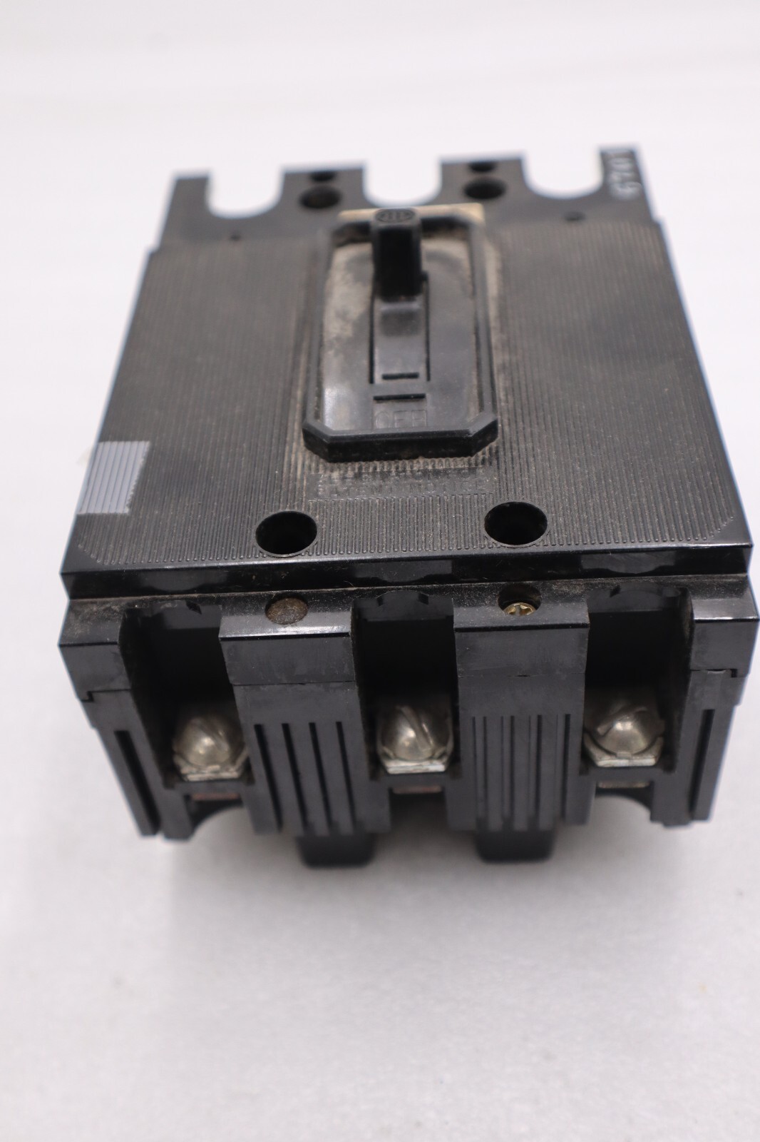 Used ITE  EE3-B020  3 POLE  20 AMP  240VAC  TYPE EE3  Circuit Breaker STOCK B-622