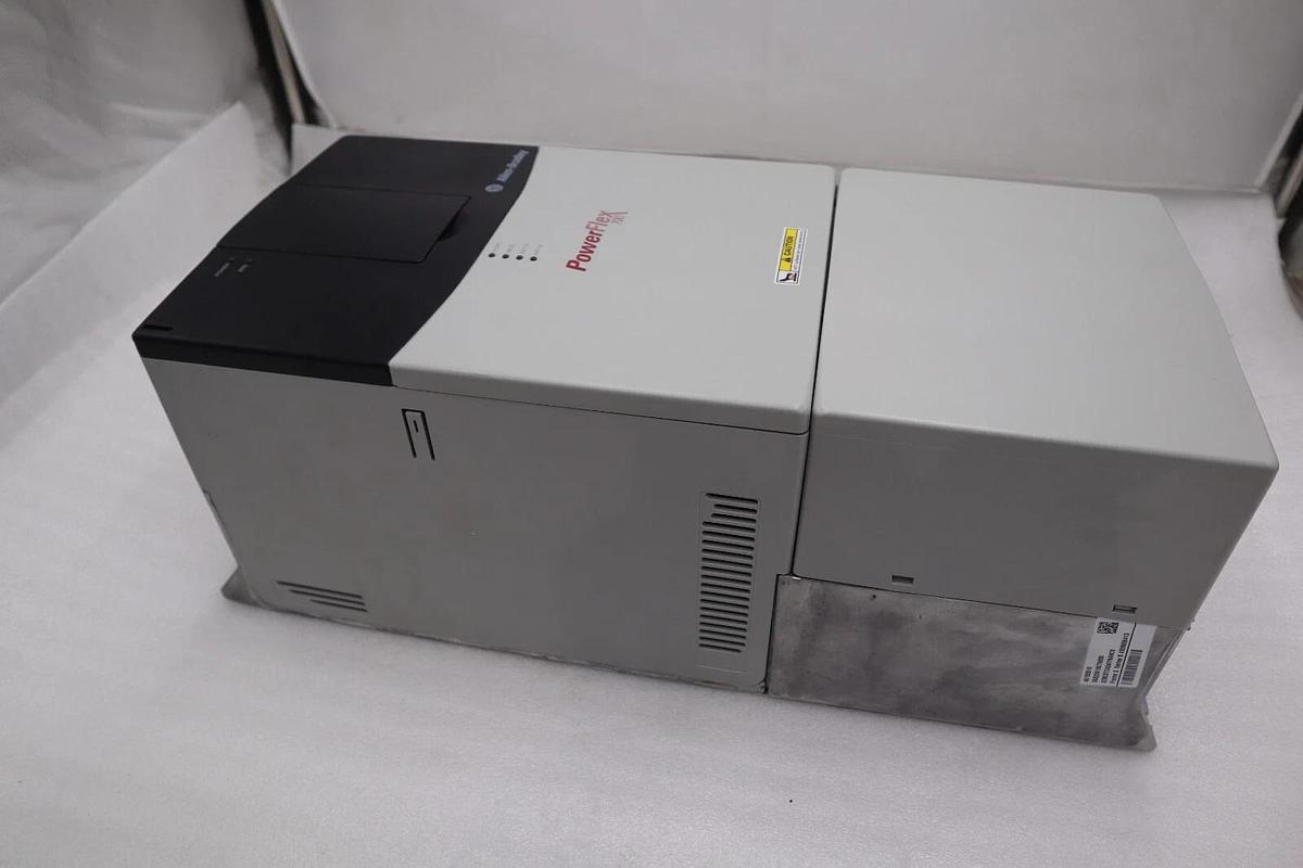 ALLEN BRADLEY 20BC072A0AYNANC0 NEW 480V POWERFLEX 700 DRIVE 50 HP STOCK 4853