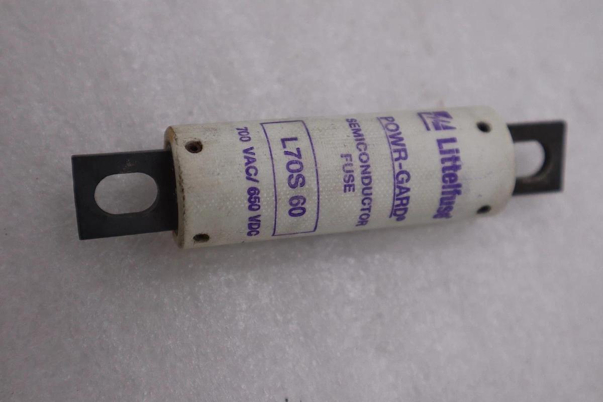 Used BOX OF 4 - Littelfuse L70S 60 Semiconductors Fuse 700 Volts 60 Amps - STK GF620A