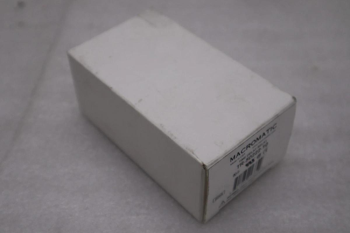 Used MACROMATIC TR-50222-10 SinFunTimeDelayRelay 120VAC/DC - STOCK K777CC
