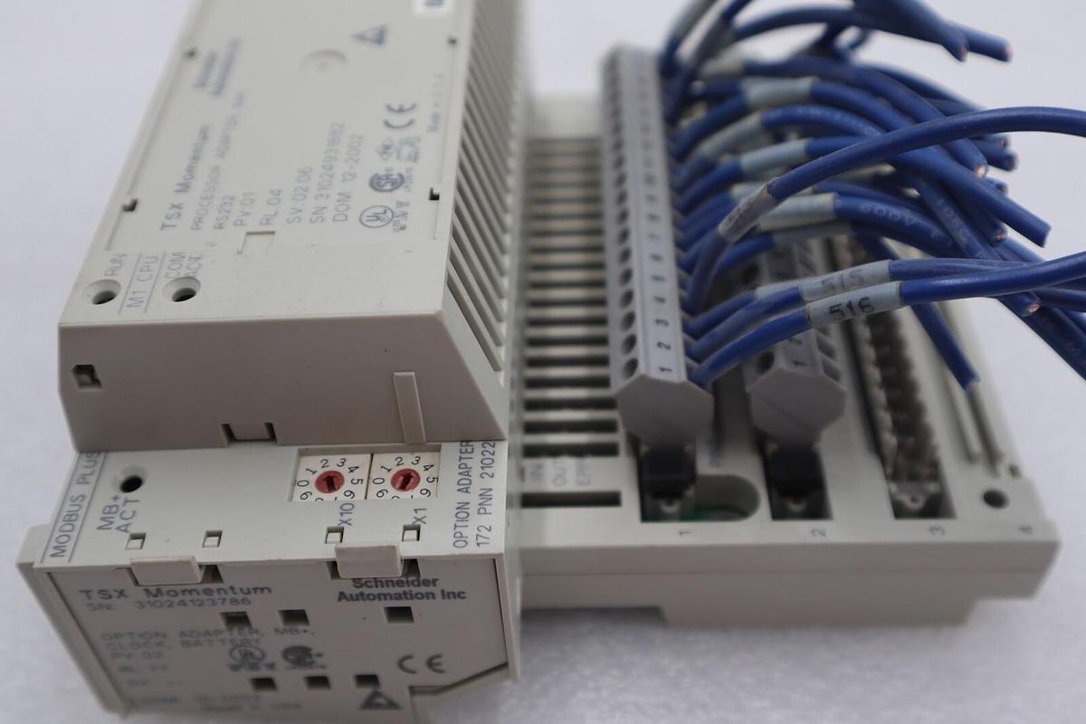 Used Schneider Electric 170ADM35010 PLC I/O Base 24VDC-16PT IN/OUT #4103