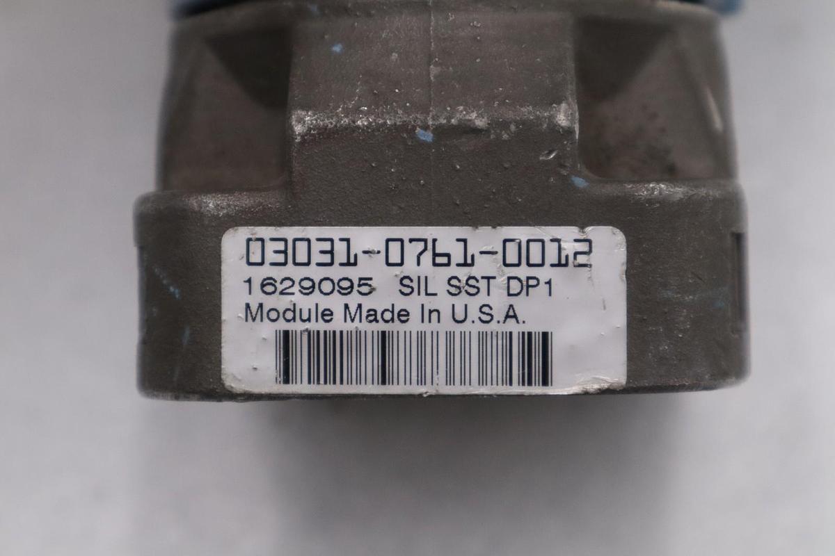 Used NEW Rosemount 3051CD1AG2A1AE5S5 Pressure Transmitter STOCK L-97C