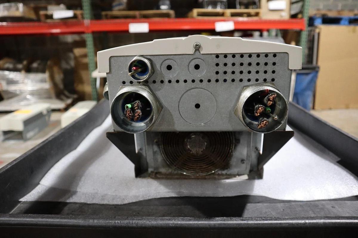 Used ABB ACH550-UH-125A-4 AC DRIVE 550 SERIES 3 PHASE 380-480 V AC STOCK S684