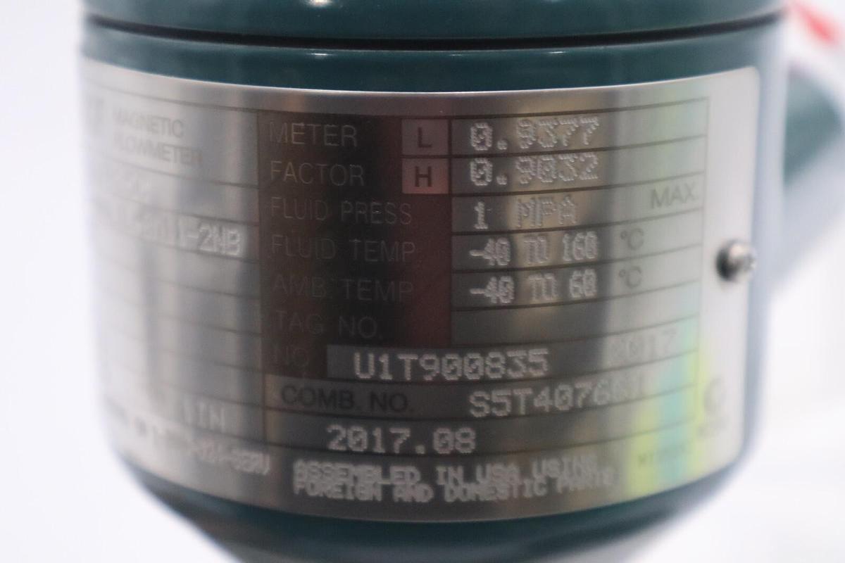 Used NEW YOKOGAWA AXF025C-NNAL1L-BA11-2NB/FF1/SCT MAGNETIC FLOWMETER STOCK G539A