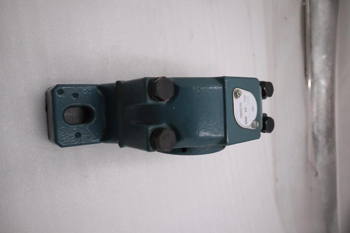 023201 Dodge New Roller Bearing Pillow Block NEW UNIT STOCK H1082