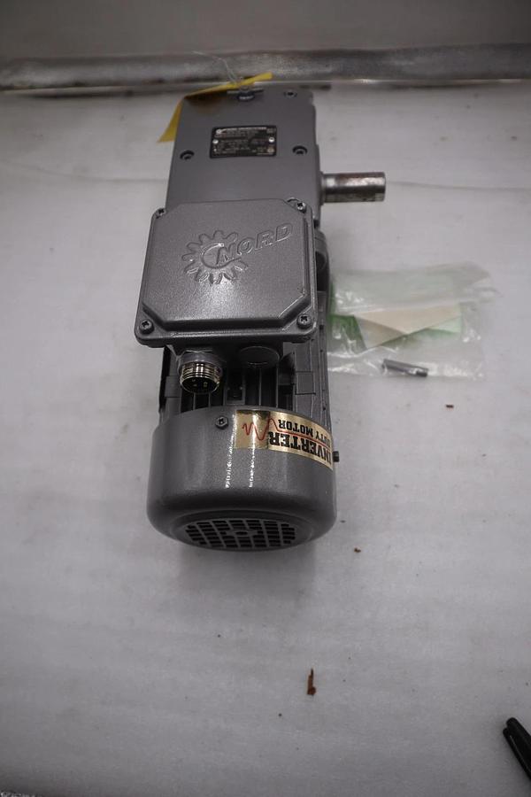 Used Nord SK 02050-63L/4 CUS 231.41:1 GEAR MOTOR RIGHT-ANGLE - STOCK GF534
