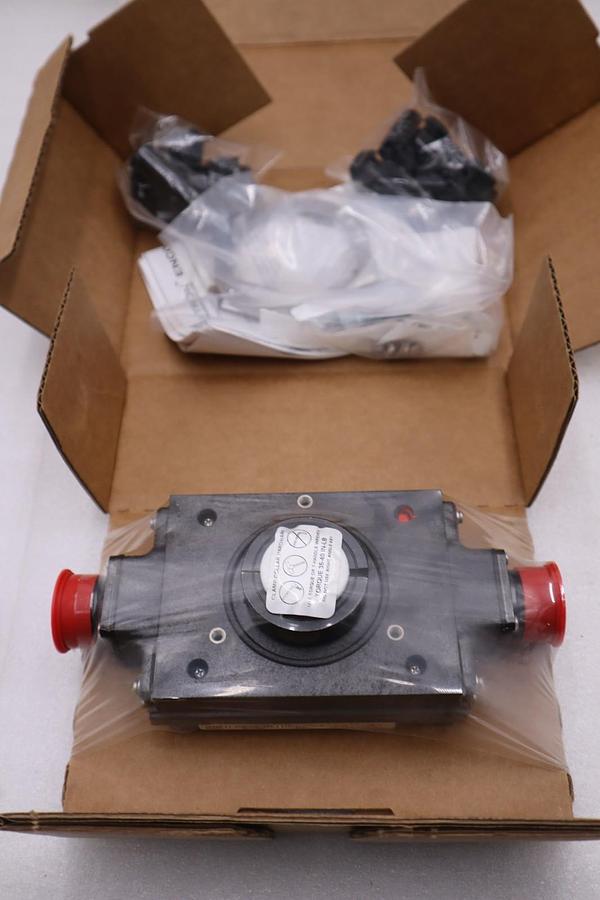 AVTRON HS35MYY8FCU0FA00/ HS35M YY8FCU0FA00 5-24V - NEW IN BOX - STOCK GF1122