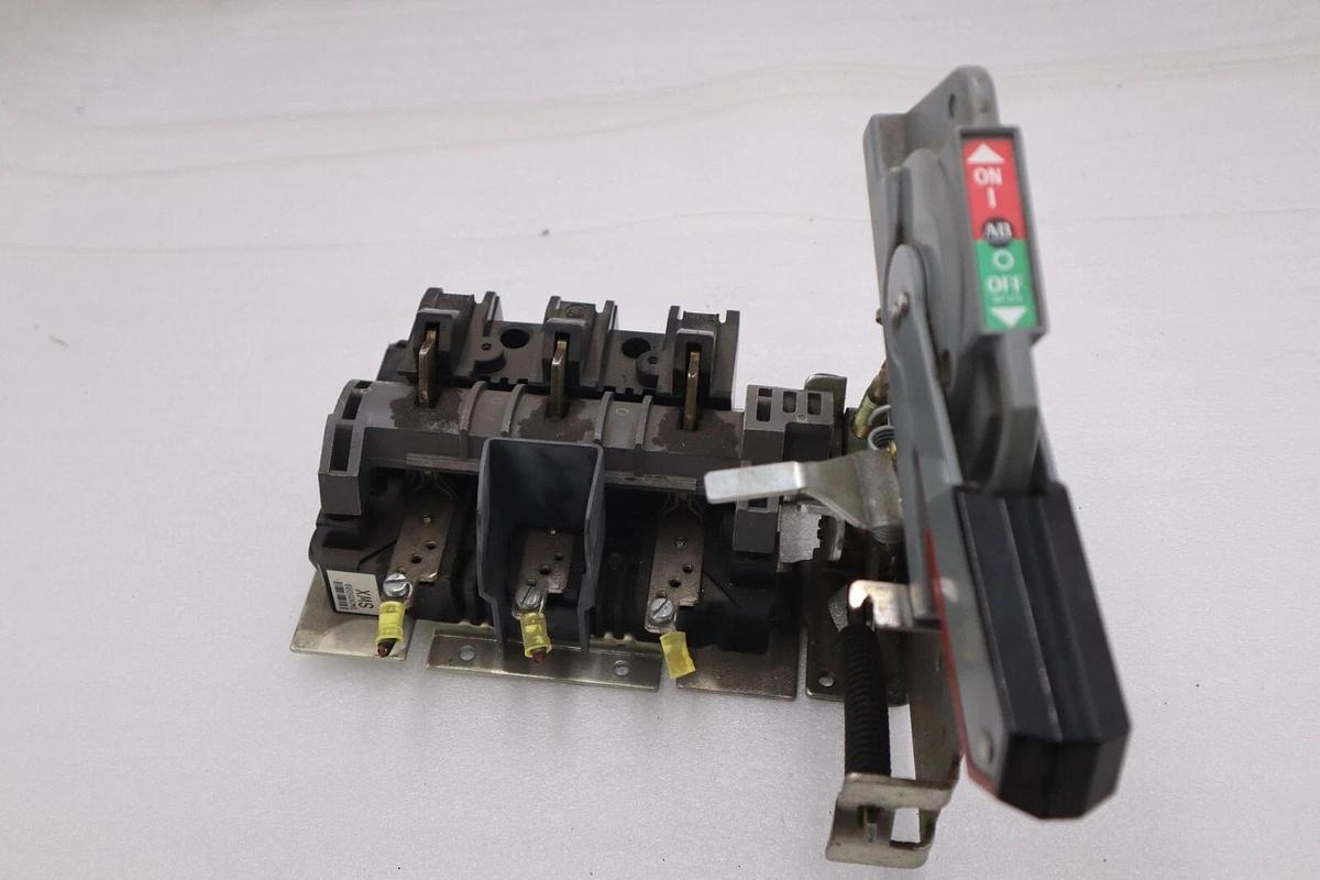 Used Allen Bradley 1494V-DS30 Disconnect 30 Amp 600 VAC Ser. D STOCK 5848