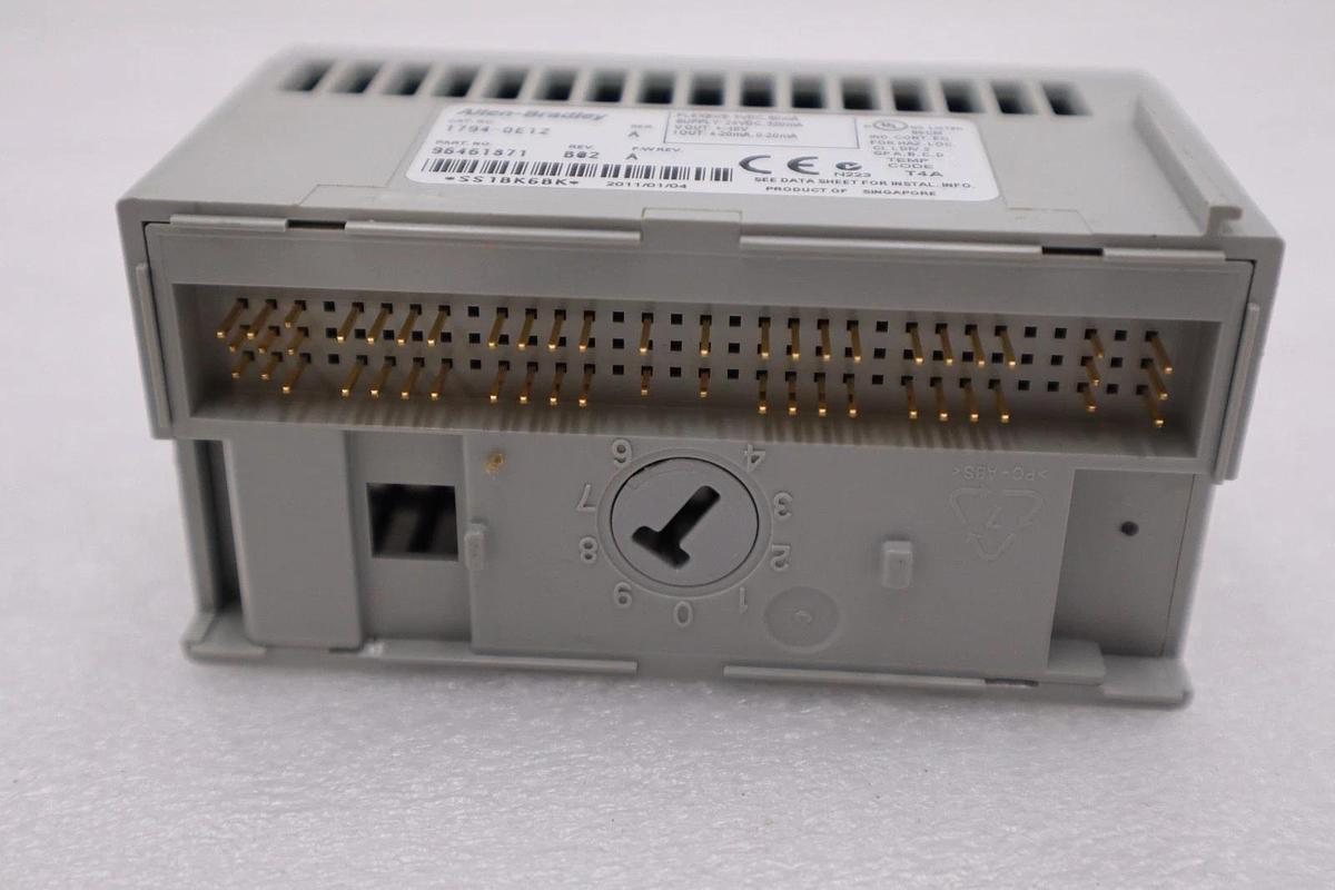 NEW OPEN BOX Allen-Bradley AB 1794-OE12 Flex 12 Module 1794OE12 STK H1246A