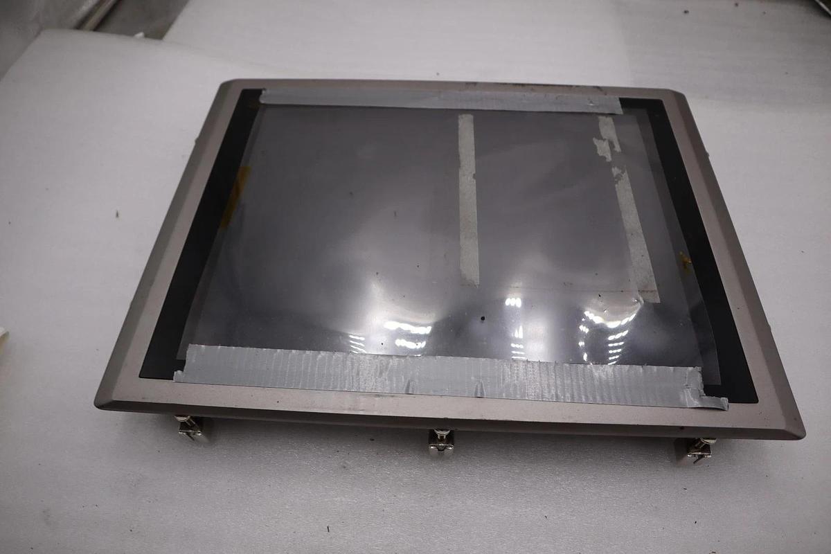 Used Teguar TP-1645-15 15" Fanless PC Touchscreen - STOCK 3820CC