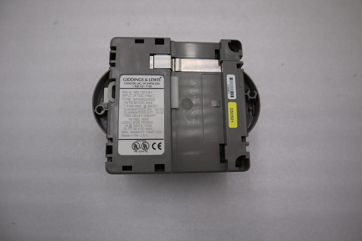 Used Giddings & Lewis M.1300.7372 R1 Input Module 24VDC SINK/SOURCE STOCK 5183A