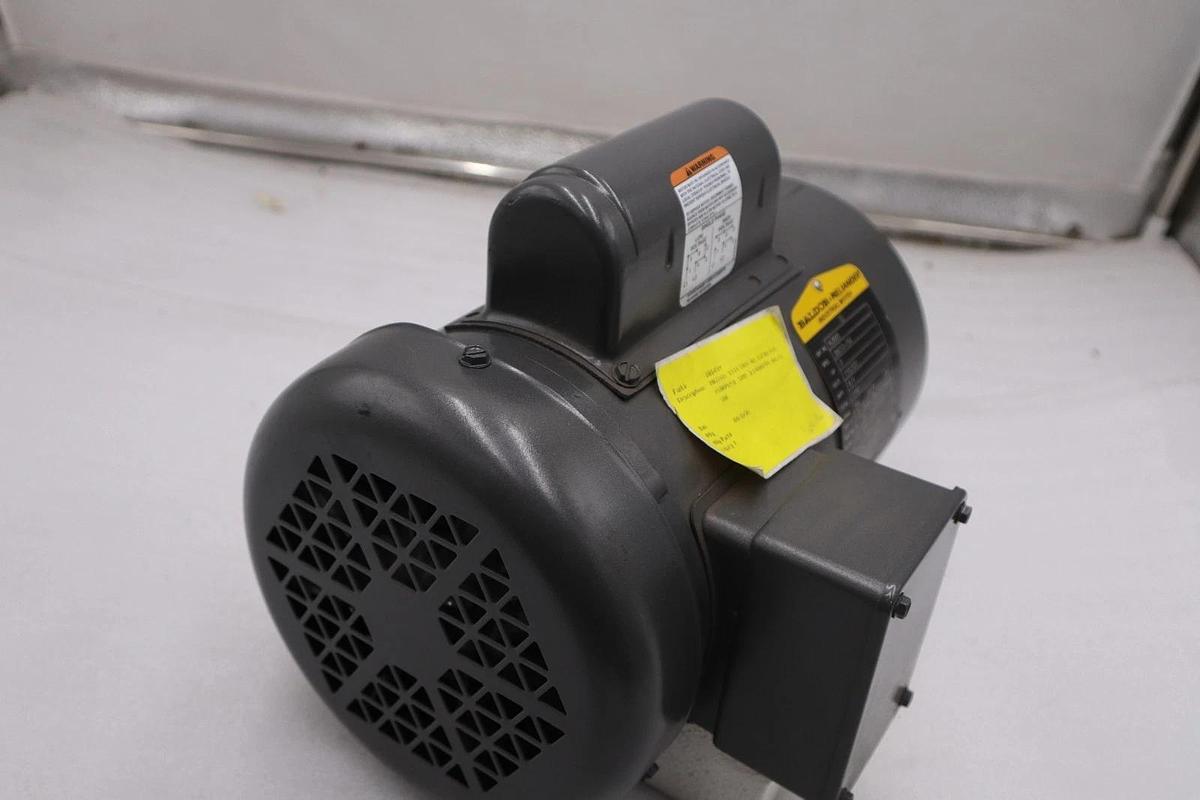 NEW BALDOR VL3505 MOTOR .5HP 115/230V 1140RPM 56C STK M198CC