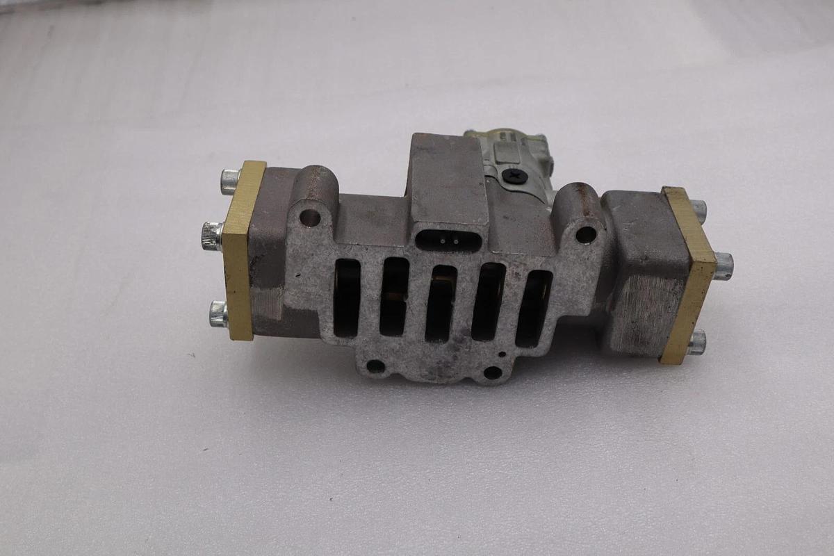 Used PARKER A6C1VXXAH05300A, 140 MAX INLET PRESSURE VALVE STOCK 2060