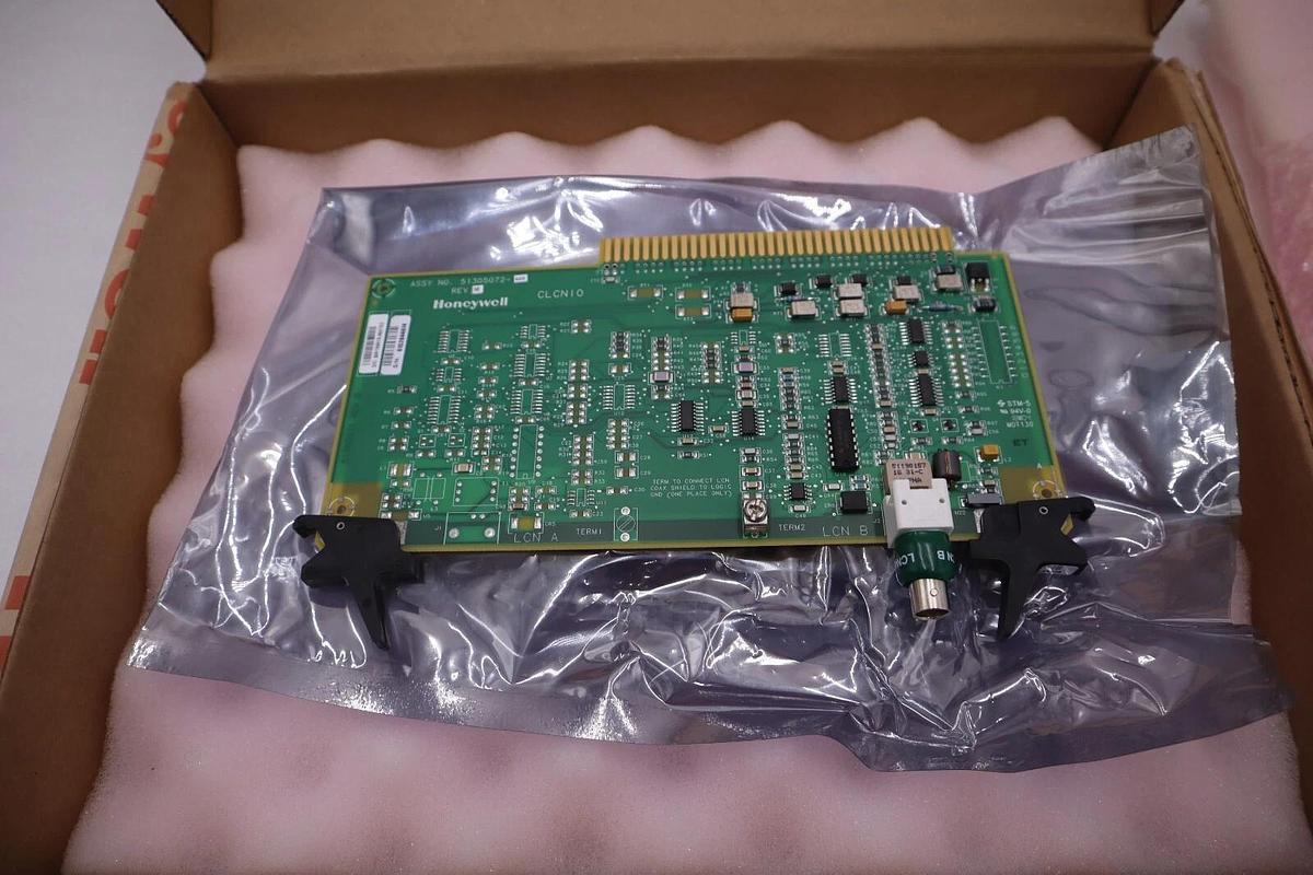 NEW IN BOX HONEYWELL 51305072-600 REV. M NSNB STOCK G596