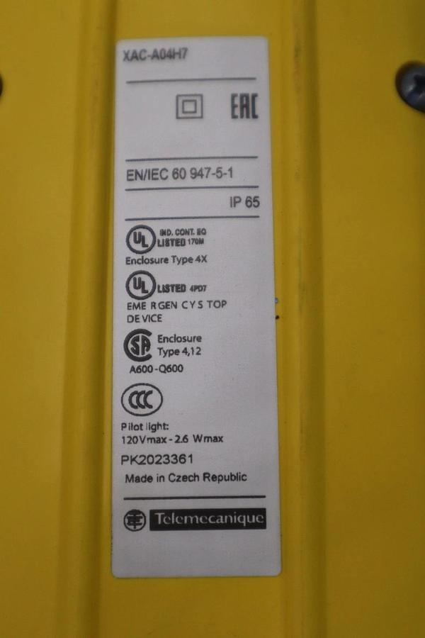 Used NEW SCHNEIDER XACA481 Pendant Control Stations Crane Switch Stock 6054