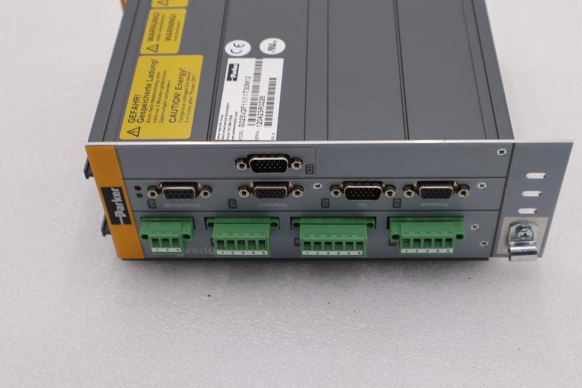 Used Parker Compax3S Servo Drive/Controller S025V2F11I11T30M122 NEW STOCK 2176
