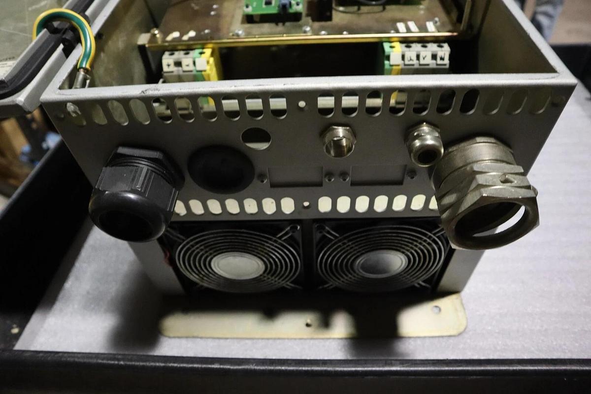 Used EMOTRON FDU40-090-20/DC/LWL/1.5 SUPPLY 540VDC FREQUENCY INVERTER STOCK 2239