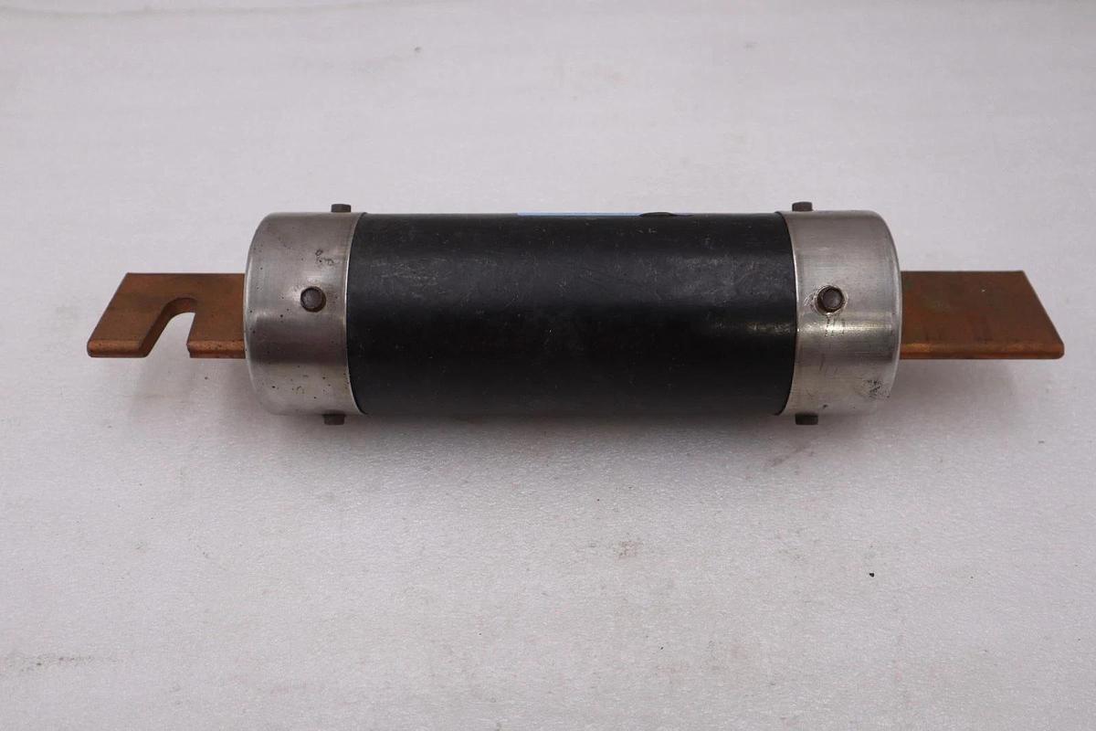 LITTELFUSE FLSR 300 INDICATOR FUSE 600VAC 300VDC 300A STOCK 2207A