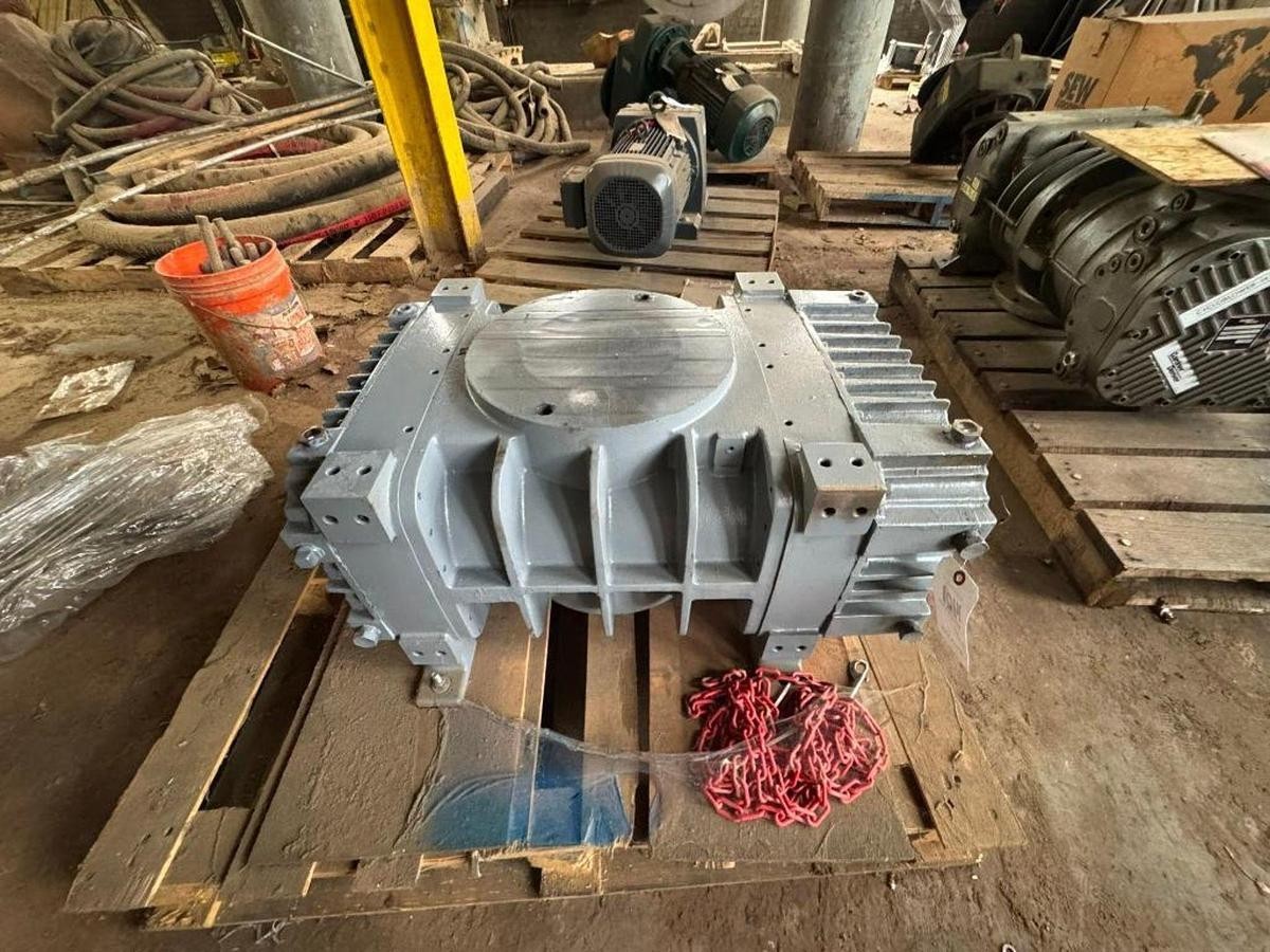 Used ROOTS GARDNER DENVER POSITIVE DISPLACMENT BLOWER MODEL HYFMGBA (SURPLUS UNIT)