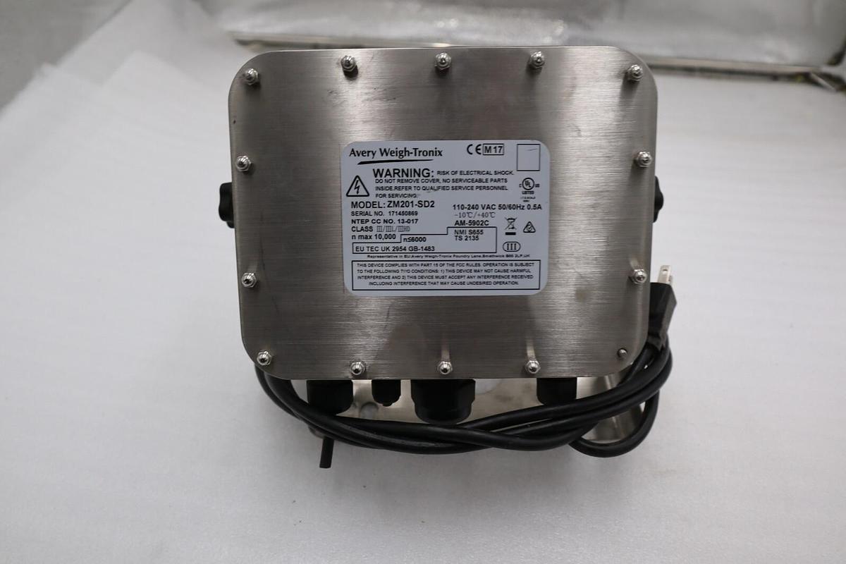 Used AVERY WEIGH-TRONIX ITW ZM201-SD2 / ZM201SD2 (USED) SCALE OUTUT STOCK 3036-A