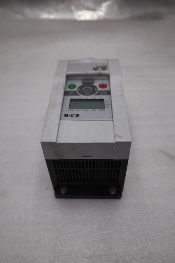 Used EATON AC Variable-Frequency Drive MMX11AA3D7N0-0 STOCK 3716CC