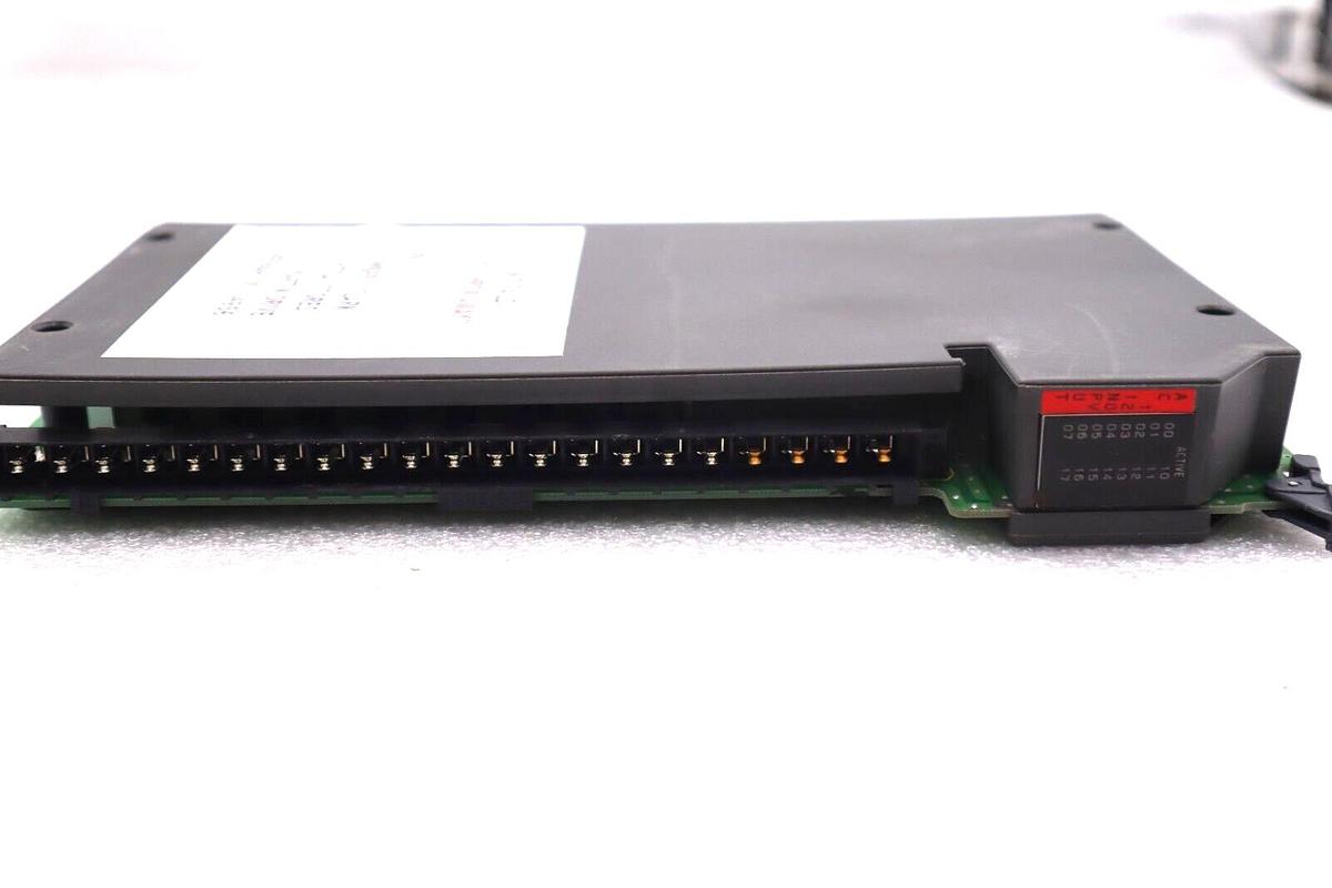 Used ALLEN BRADLEY 1771-IAD SERIES D 120V AC/DC INPUT MODULE REV C01 STOCK #1788