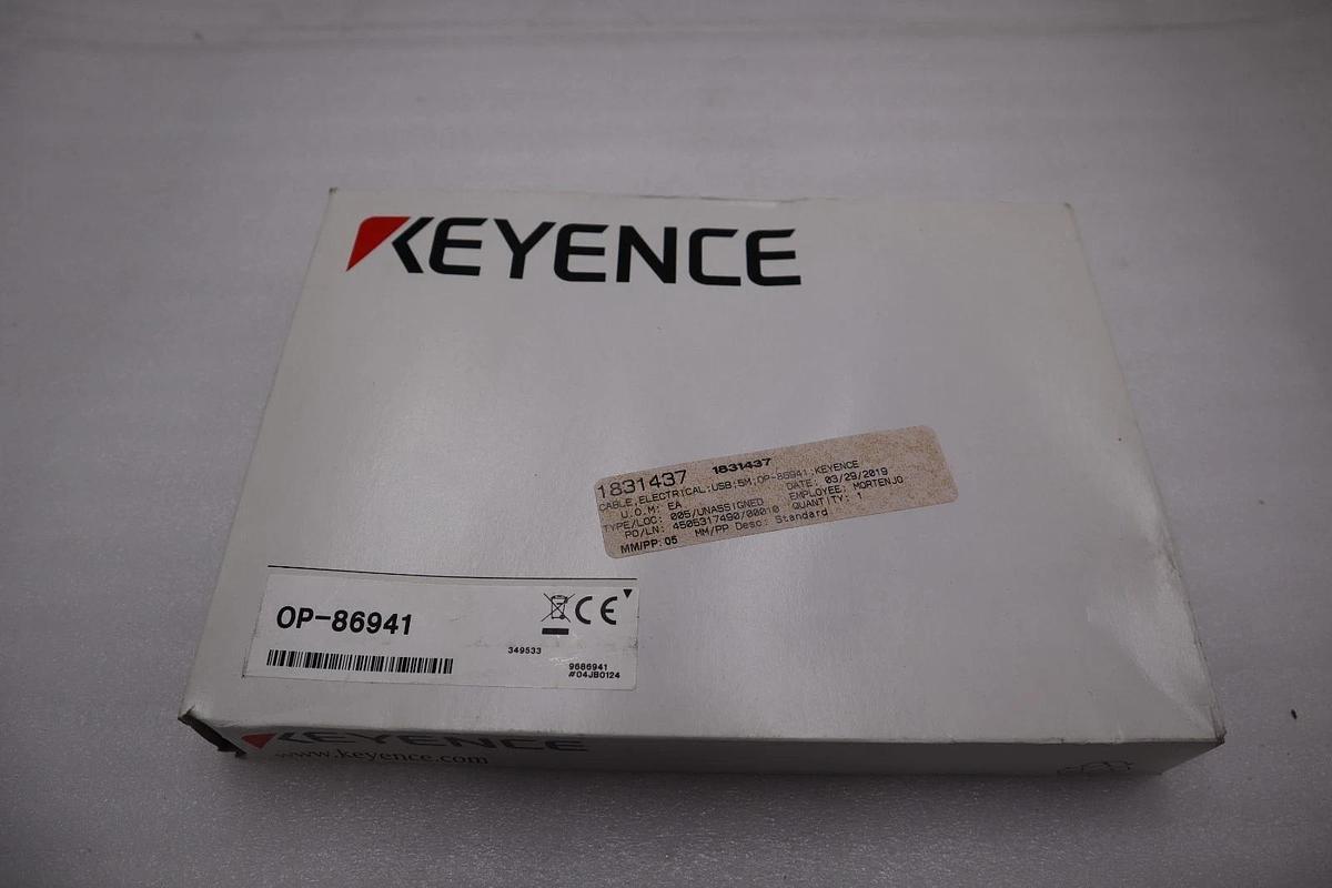 NEW IN BOX Keyence OP-86941 USB Connection Cable STOCK H1290A