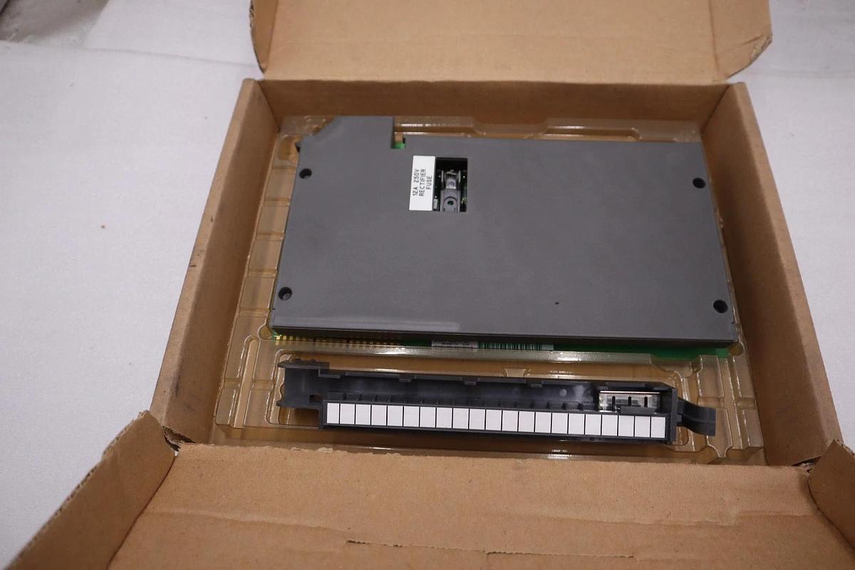 Used Allen-Bradley 1771-OAD/C Output Module - USED GOOD - STOCK 1796CC