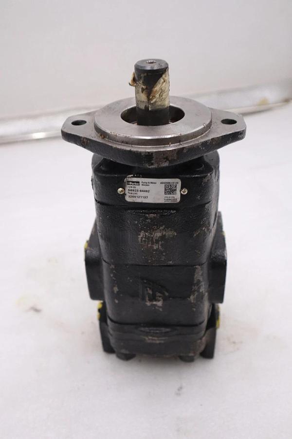 Used 3269121137 Parker Commercial Intertech Gear Pump STOCK H1841