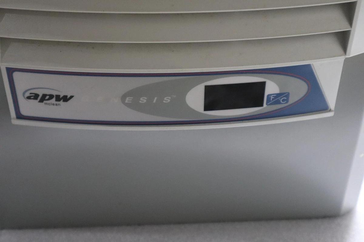 Hoffman Genesis McLean M17 Air Conditioner Model M17-0216-G009 NEW IN BOX #HP180