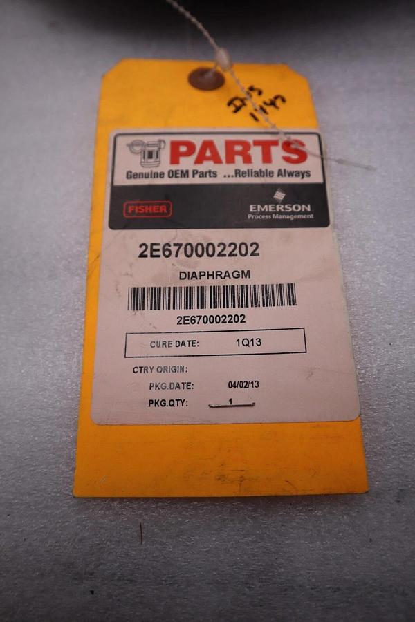 Used NEW FISHER DIAPHRAGM 2E670002202 STOCK 4620