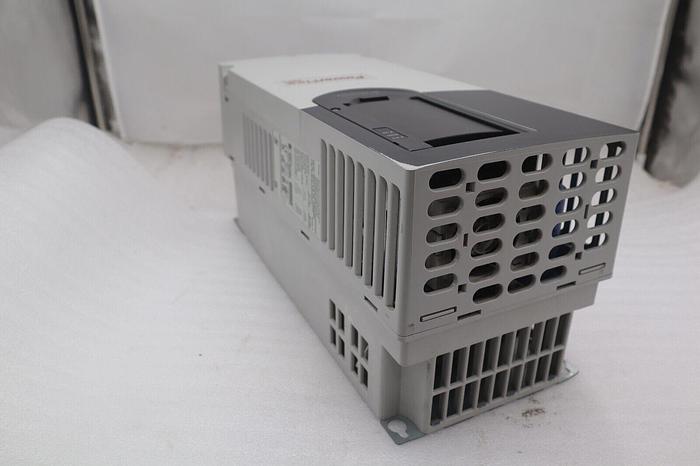 Used Allen Bradley 20G11ND040JA0NNNNN /A PowerFlex 755 480V AC 30HP STOCK 4666