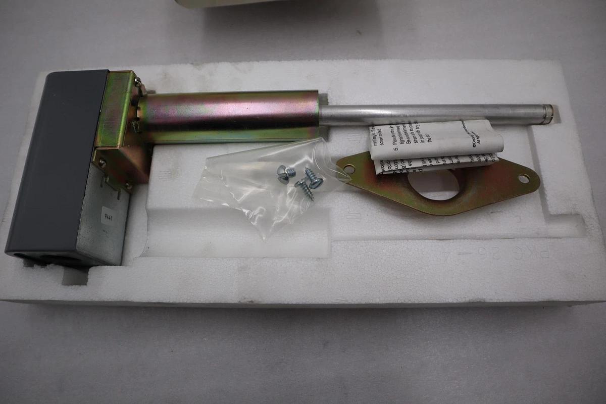 NEW OPEN BOX Johnson Controls A25AP-1C Warm Air Limit Control STOCK GF165