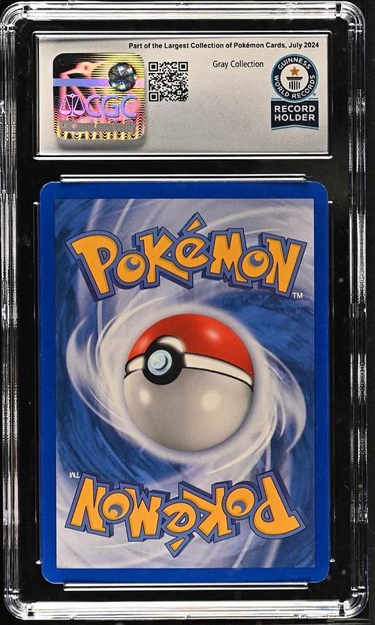 Used 2004 POKEMON EX HIDDEN LEGENDS #9 MACHAMP-HOLO CGC GUINNESS WORLD RECORD 1/1