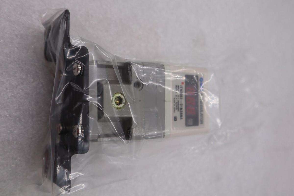 NEW SMC ITV2051-01N3BN4 Solenoid Regulator STOCK K-2416