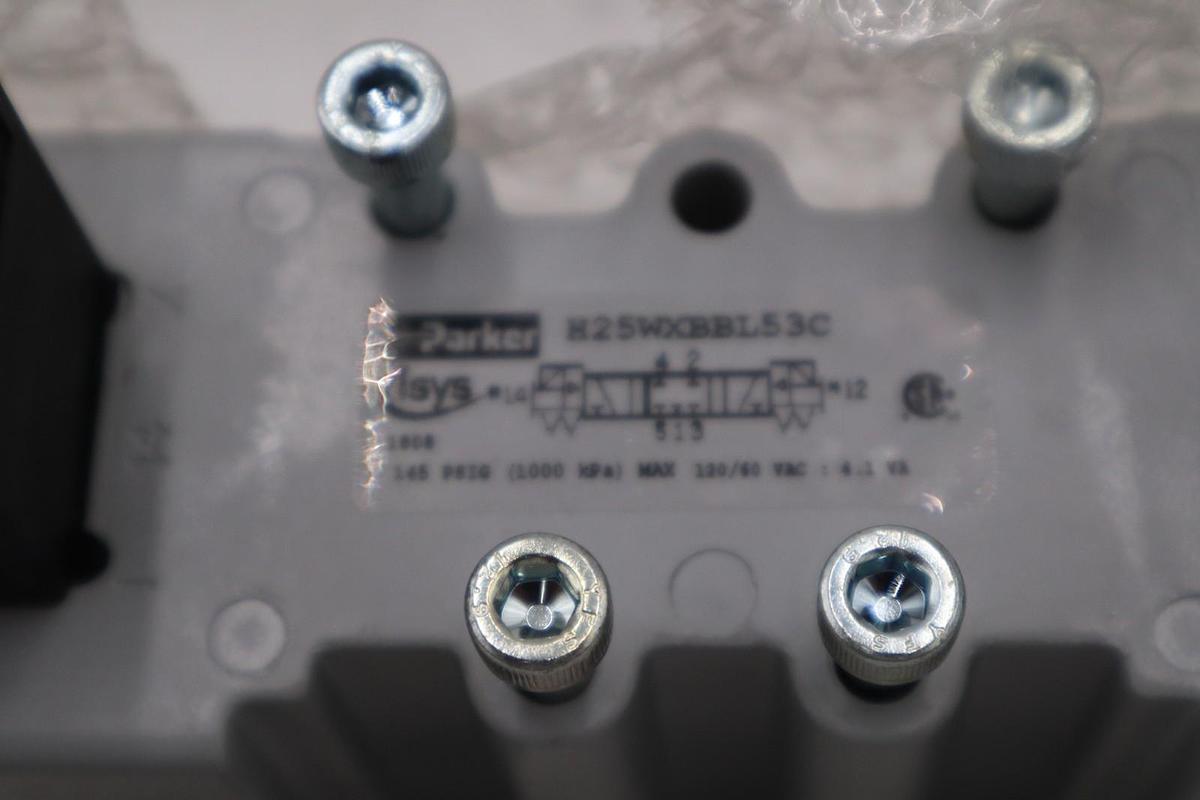 Used NEW OPEN BOX Parker H25WXBBL53C Double Solenoid Valve STOCK CC216