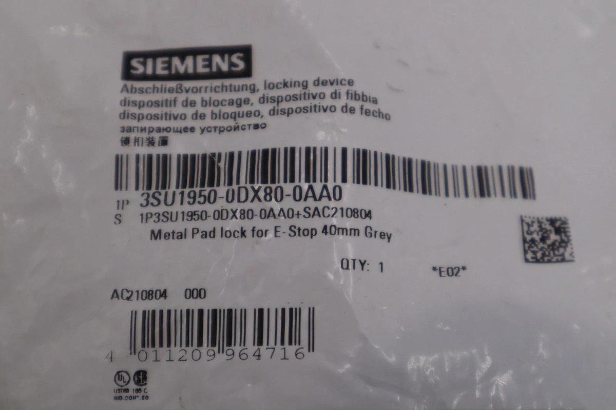 Used SIEMENS 3SU1950-0DX80-0AA0 / 3SU19500DX800AA0 STOCK H1325A