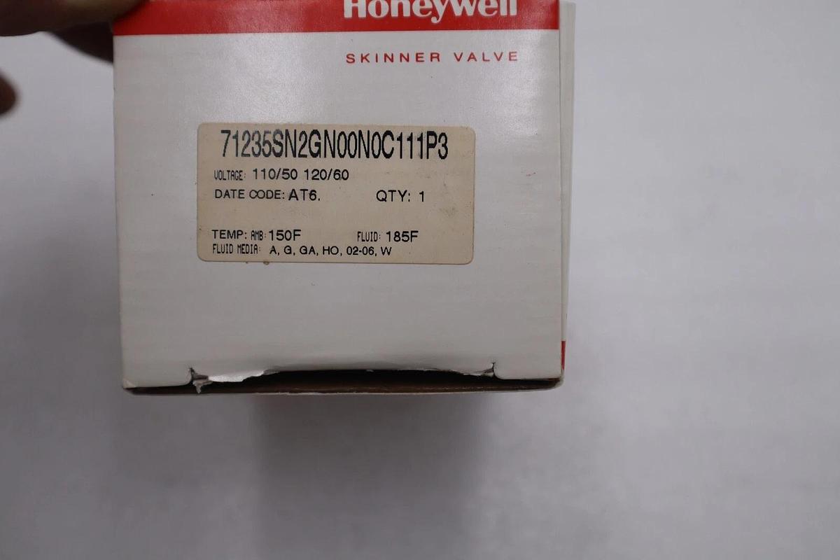 Genuine HONEYWELL Solenoid Valve 71235SN2GN00N0C111P3 NEW WITH BOX STOCK #G657A