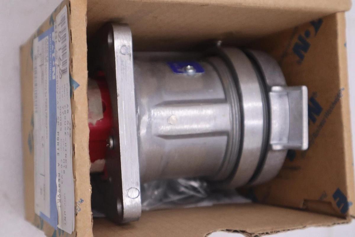 NEW OPEN BOX Crouse Hinds - AR642 - Eaton Arktite Ar Receptacle STK 2077B 782274062709