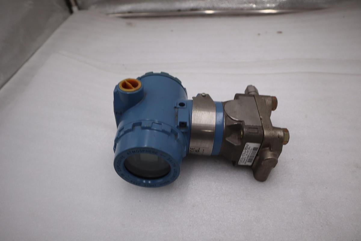 Used NEW Rosemount 3051CG4A52A1AB4E5M5 Pressure Transmitter STOCK L-94C