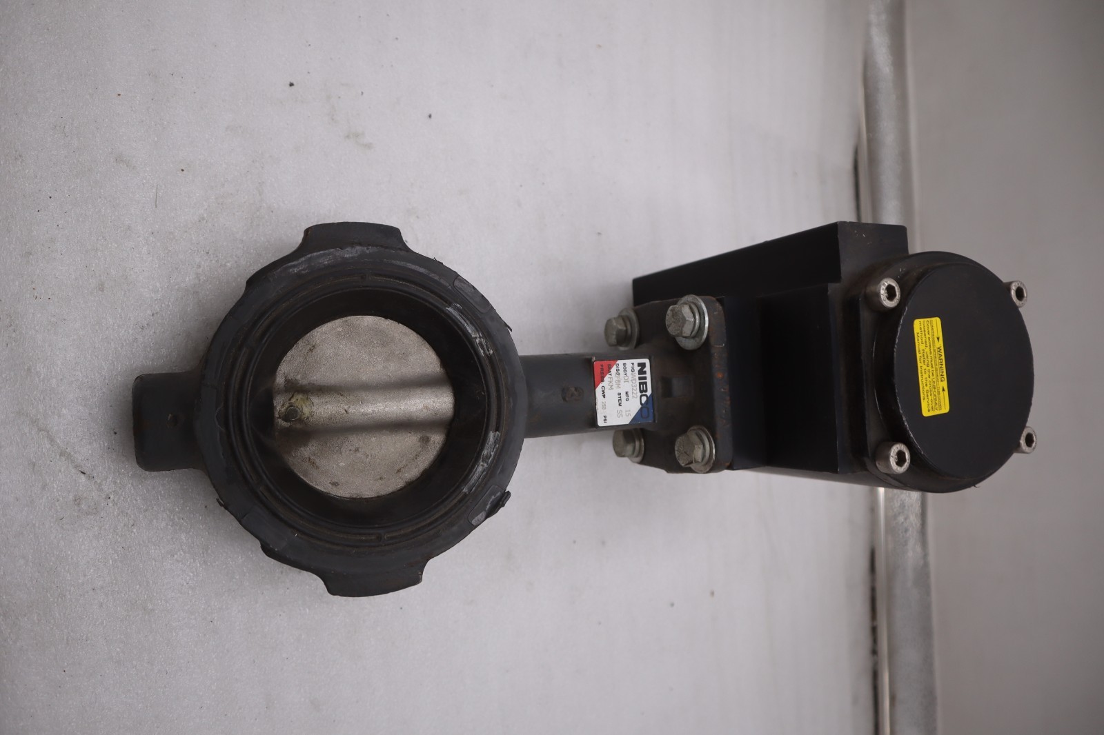 Used NIBCO WD3222 BUTTERFLY VALVE 250PSI 2-1/2" - STOCK M-27CC