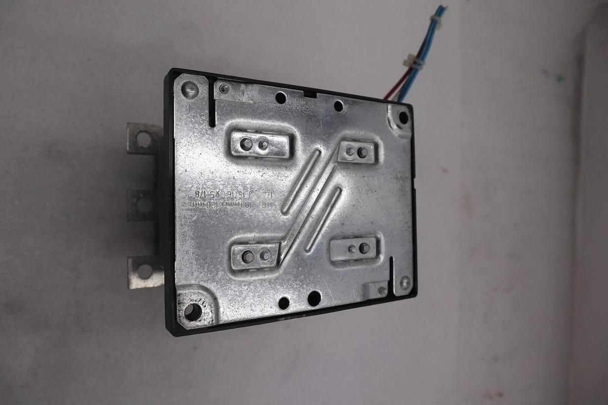 Used SIEMENS 3TF5122-0AG2 CONTACTOR SIZE 6 3-POLE AC-3 75KW 400/380V STOCK K-3834