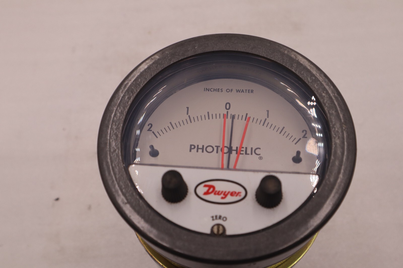 Used Dwyer 3304 Photohelic Pressure Switch Water Gauge STOCK 5524