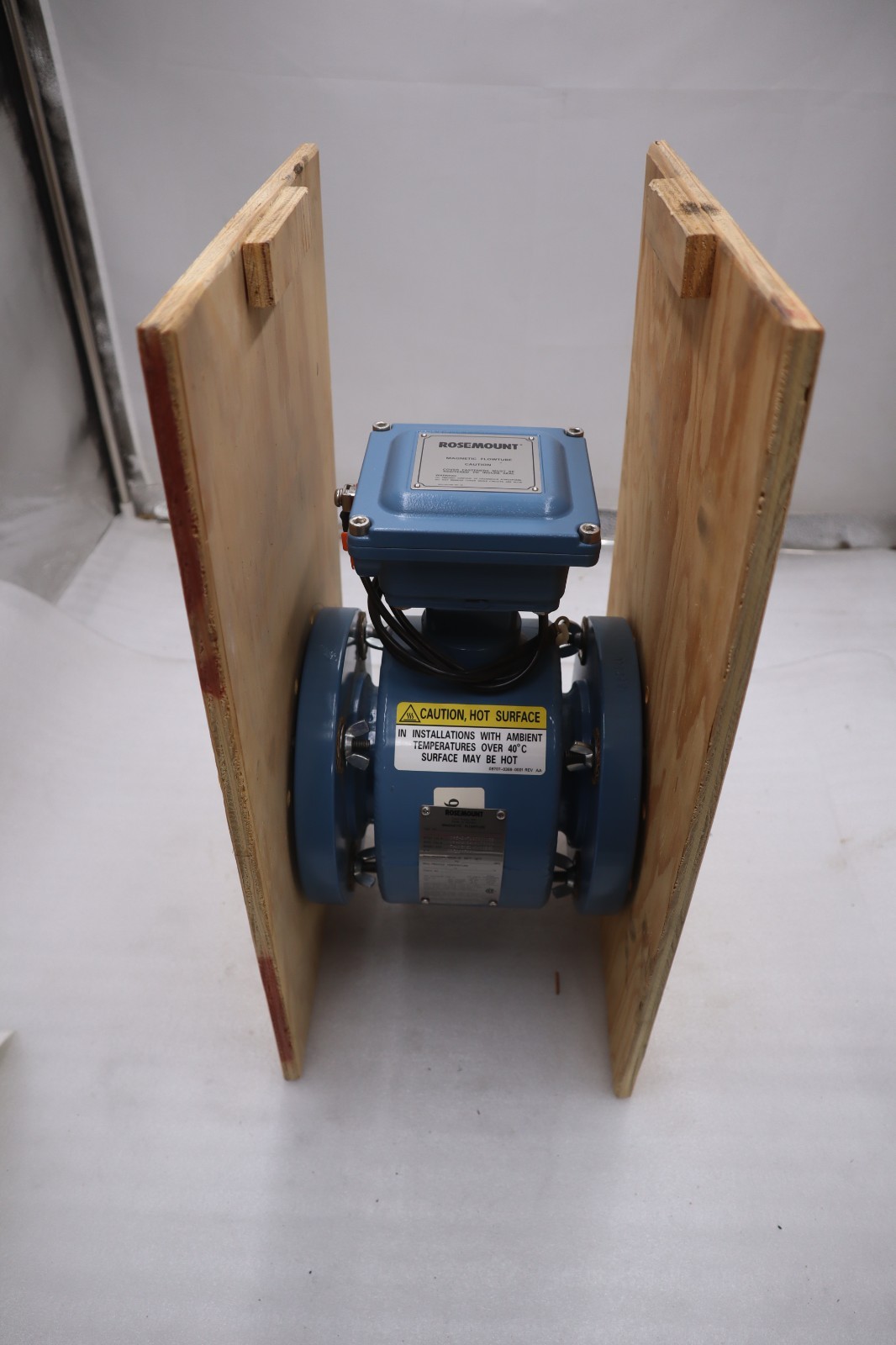 Used Rosemount 8705THA030S1W0N0D2G1 Magnetic Flowtube 8” 150 NEW WITH BOX STOCK GF516